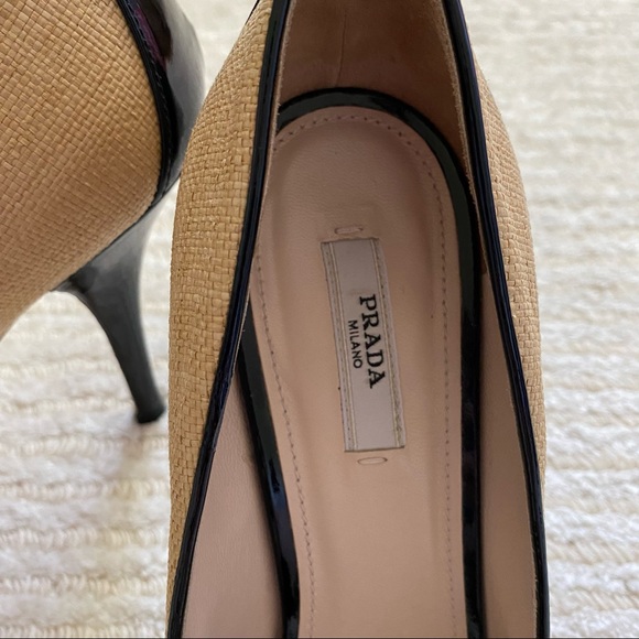 Prada peep toe raffia pumps - Picture 5 of 16